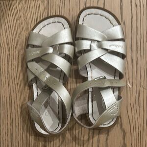 Saltwater Silver Sandals size kids 12